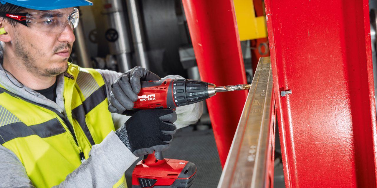 Fastening on Steel with X-BT and S-BT Fastening on Steel with X-BT and S-BT
