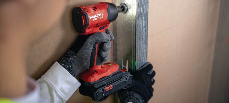 HILTI : Taladro atornillador de impacto Hilti